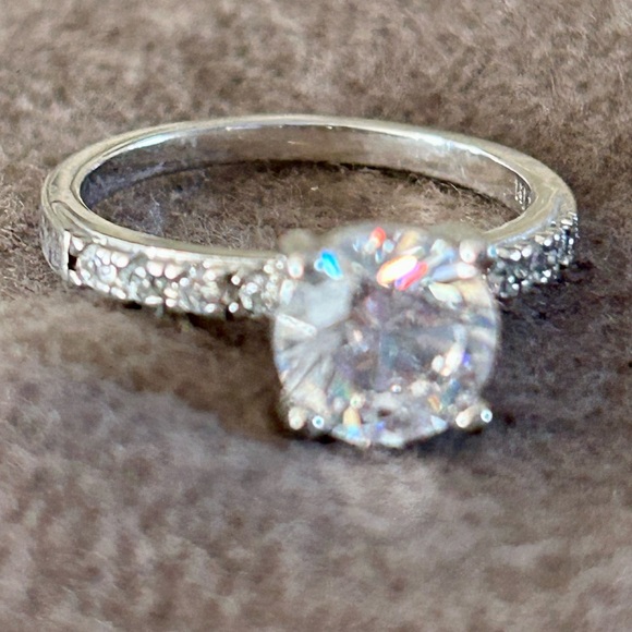 Silver Engagement Ring Large Round Cut Stone Set in 4 Prong Pave Setting Size 7 - Picture 5 of 16